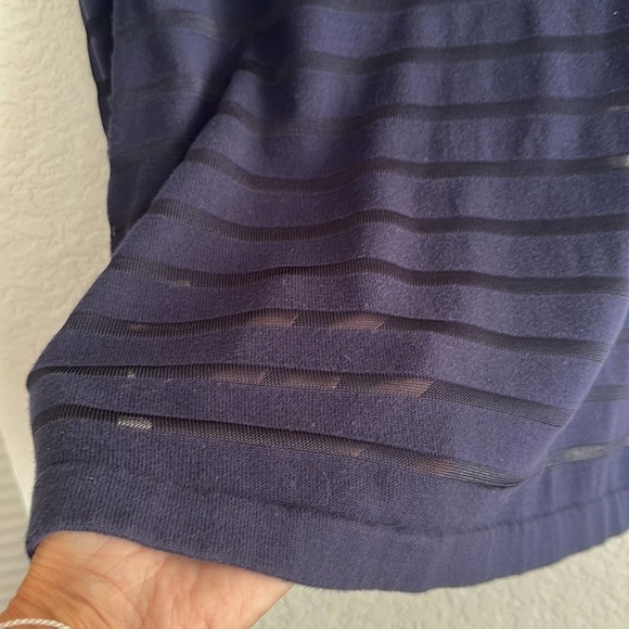 Tommy Bahama Navy Blue Semi Sheer Pullover Boat Neck Top Tunic - Picture 3 of 6